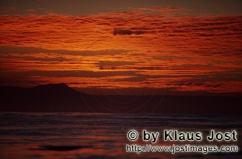 Dyer Island/Western Cape/South Africa        Sonneuntergang auf dem Meer        Auf der Heimfahrt vo