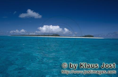 Midway/Hawaiian Islands/USA        Wolken über einer Midway Insel         1200 Meilen nordwestlich 