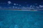 Insel in der blauen Weite des Pazifiks